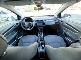 CHEVROLET - ONIX - 2015/2015 - Branca - R$ 47.900,00