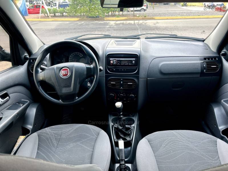 FIAT - SIENA - 2014/2014 - Preta - R$ 38.900,00