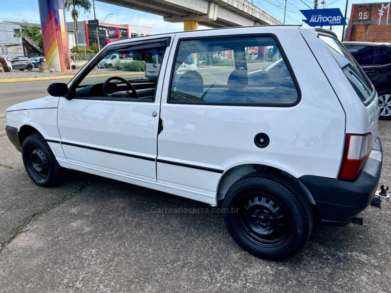 FIAT - UNO - 2008/2008 - Branca - R$ 19.700,00