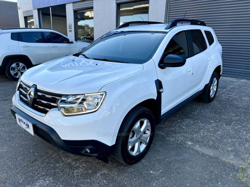RENAULT - DUSTER - 2023/2023 - Branca - R$ 97.900,00