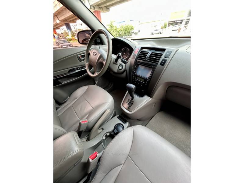 HYUNDAI - TUCSON - 2015/2015 - Prata - R$ 59.900,00