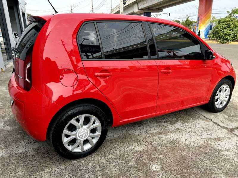 VOLKSWAGEN - UP - 2015/2015 - Vermelha - R$ 43.900,00