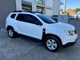 RENAULT - DUSTER - 2023/2023 - Branca - R$ 97.900,00