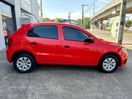 VOLKSWAGEN - GOL - 2018/2018 - Vermelha - R$ 49.700,00