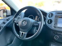 VOLKSWAGEN - TIGUAN - 2017/2017 - Branca - R$ 92.700,00