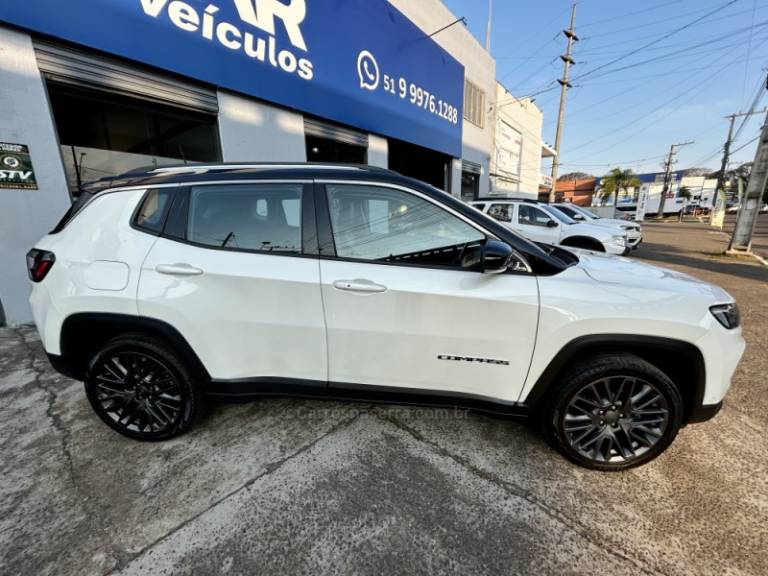 JEEP - COMPASS - 2022/2022 - Branca - R$ 139.900,00