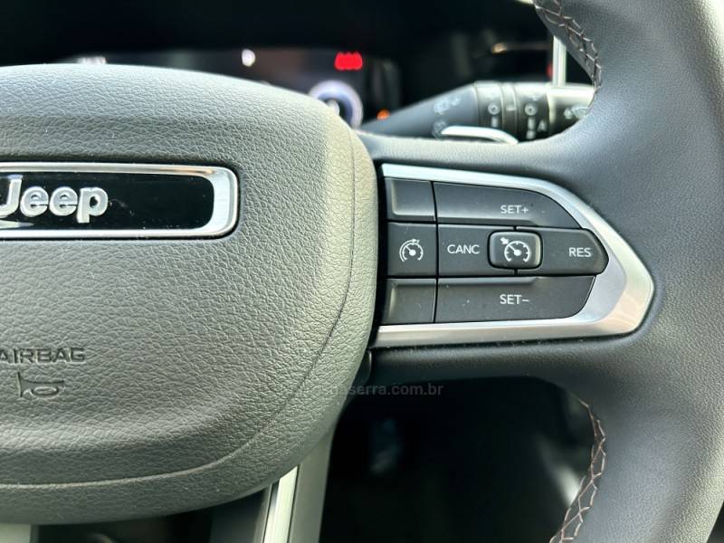 JEEP - COMPASS - 2022/2022 - Branca - R$ 139.900,00