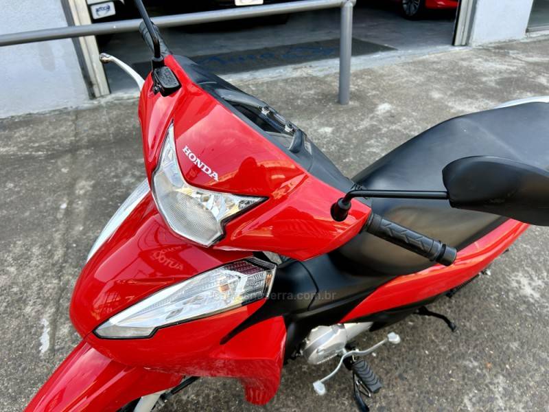 HONDA - BIZ 125 - 2023/2023 - Vermelha - R$ 17.700,00