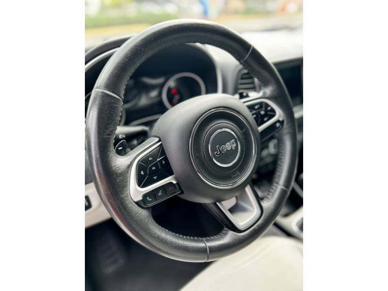 JEEP - COMPASS - 2018/2018 - Branca - R$ 96.700,00
