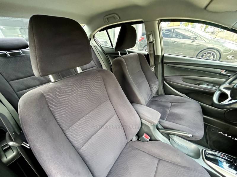 HONDA - CITY - 2014/2014 - Cinza - R$ 59.900,00
