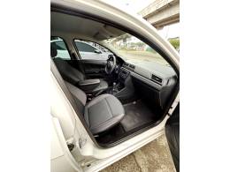 VOLKSWAGEN - GOL - 2018/2018 - Branca - R$ 44.900,00