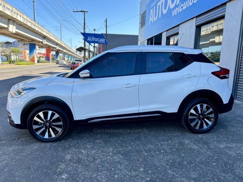 NISSAN - KICKS - 2019/2019 - Branca - R$ 87.700,00