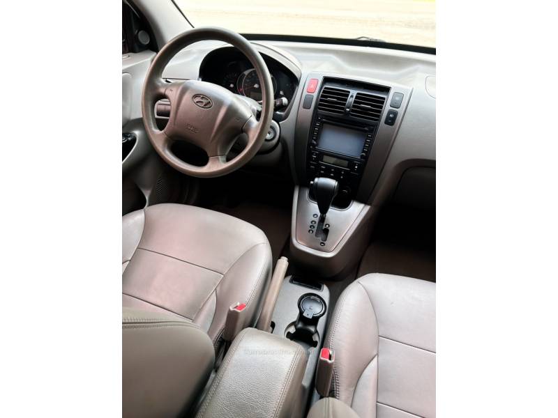 HYUNDAI - TUCSON - 2015/2015 - Prata - R$ 59.900,00