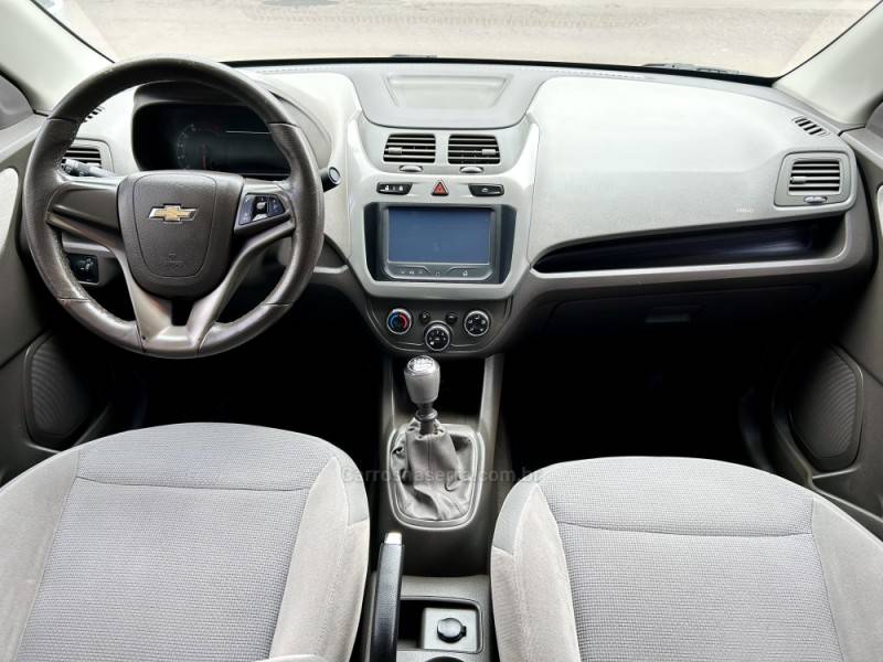 CHEVROLET - COBALT - 2015/2015 - Branca - R$ 47.900,00