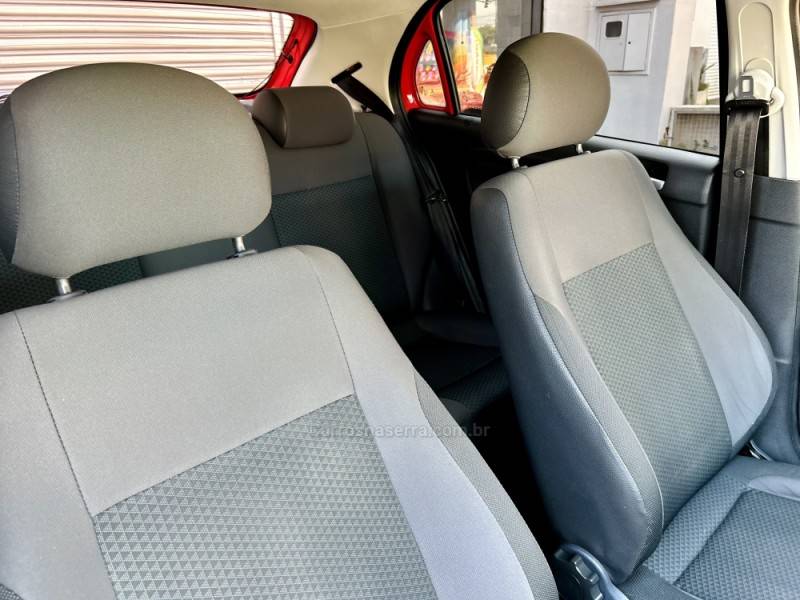 VOLKSWAGEN - GOL - 2018/2018 - Vermelha - R$ 49.700,00