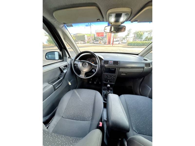 CHEVROLET - MERIVA - 2012/2012 - Branca - R$ 32.900,00