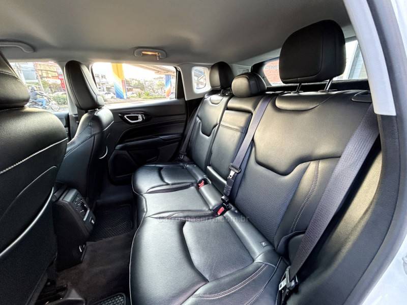 JEEP - COMPASS - 2022/2022 - Branca - R$ 139.900,00