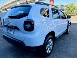RENAULT - DUSTER - 2023/2023 - Branca - R$ 97.900,00
