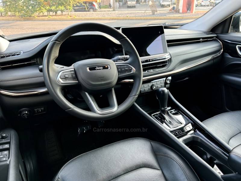 JEEP - COMPASS - 2022/2022 - Branca - R$ 139.900,00