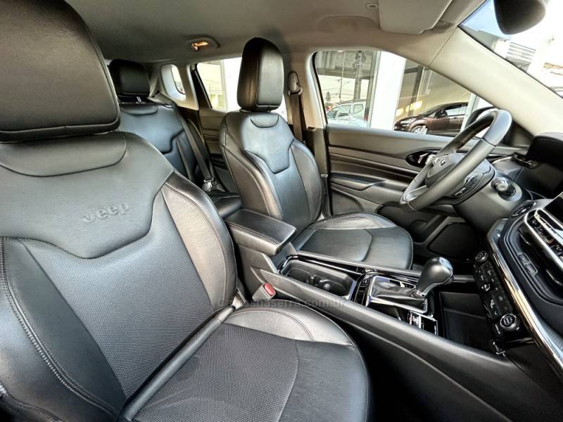 JEEP - COMPASS - 2022/2022 - Branca - R$ 139.900,00