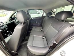 VOLKSWAGEN - GOL - 2018/2018 - Branca - R$ 44.900,00