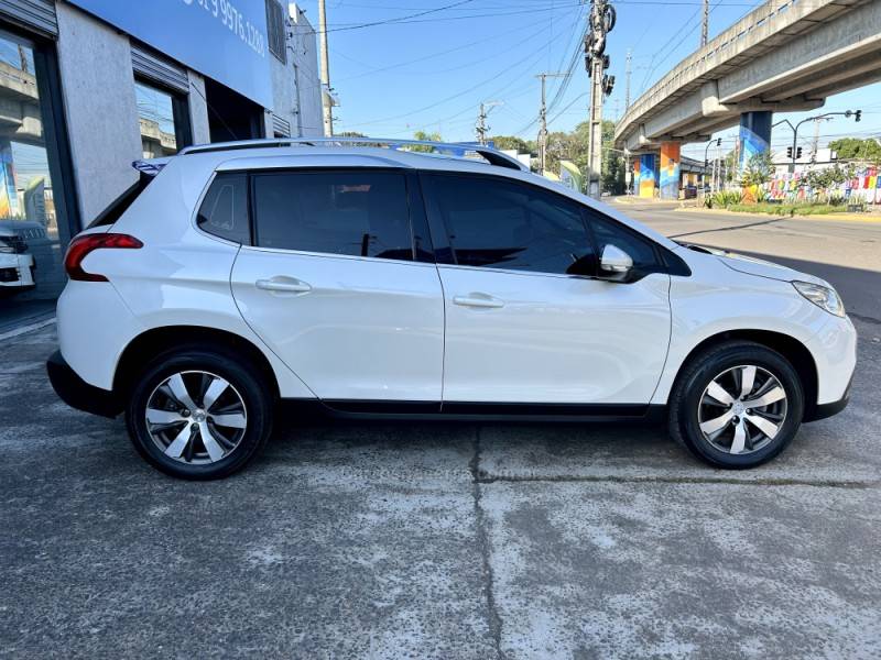 PEUGEOT - 2008 - 2016/2016 - Branca - R$ 59.700,00