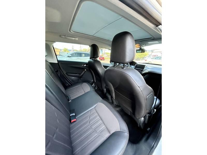 PEUGEOT - 2008 - 2016/2016 - Branca - R$ 59.700,00