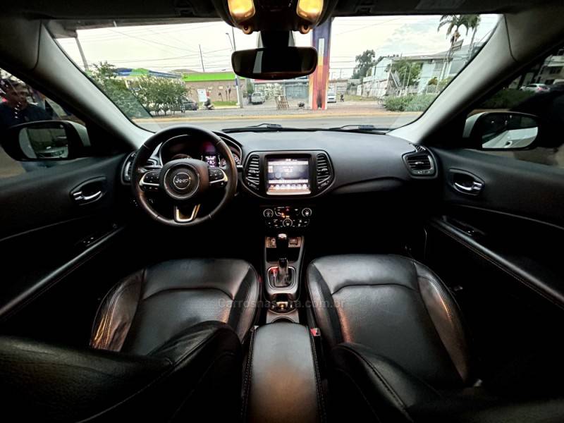 JEEP - COMPASS - 2018/2018 - Branca - R$ 95.900,00