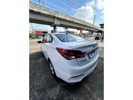 HYUNDAI - HB20S - 2018/2018 - Branca - R$ 69.900,00