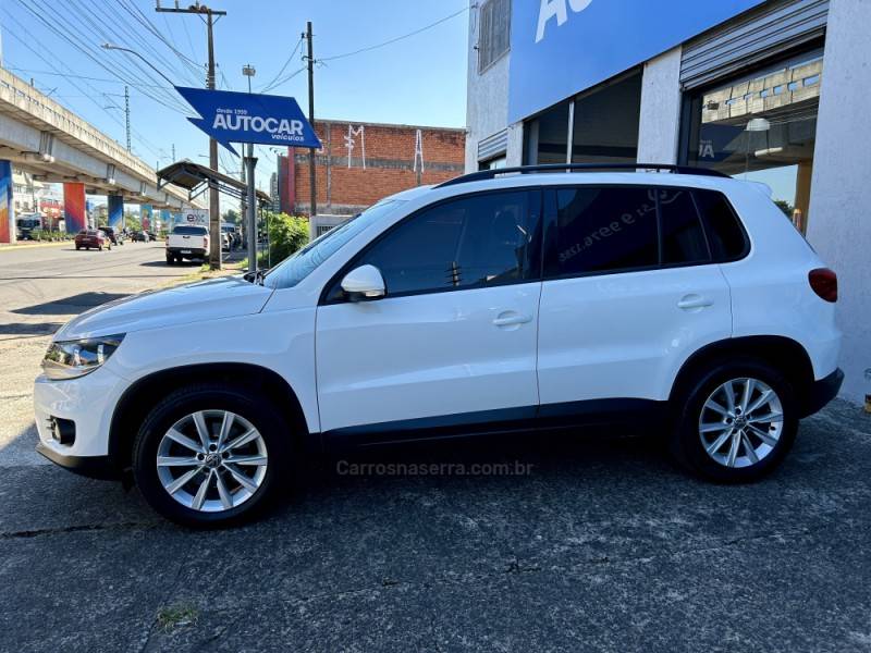 VOLKSWAGEN - TIGUAN - 2017/2017 - Branca - R$ 92.700,00
