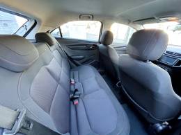 CHEVROLET - ONIX - 2015/2015 - Branca - R$ 47.900,00