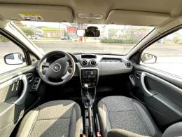 RENAULT - DUSTER - 2015/2015 - Branca - R$ 56.900,00