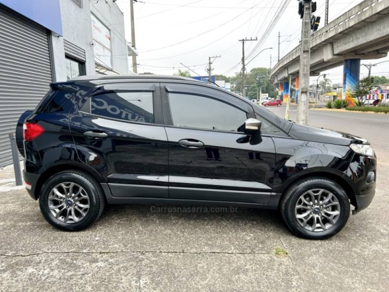 FORD - ECOSPORT - 2015/2015 - Preta - R$ 59.900,00