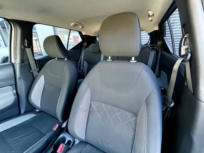 NISSAN - KICKS - 2020/2020 - Prata - R$ 87.900,00