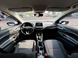 CHEVROLET - ONIX - 2023/2023 - Branca - R$ 74.900,00