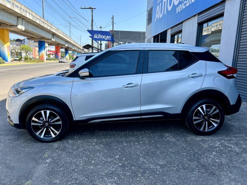 NISSAN - KICKS - 2020/2020 - Prata - R$ 87.900,00