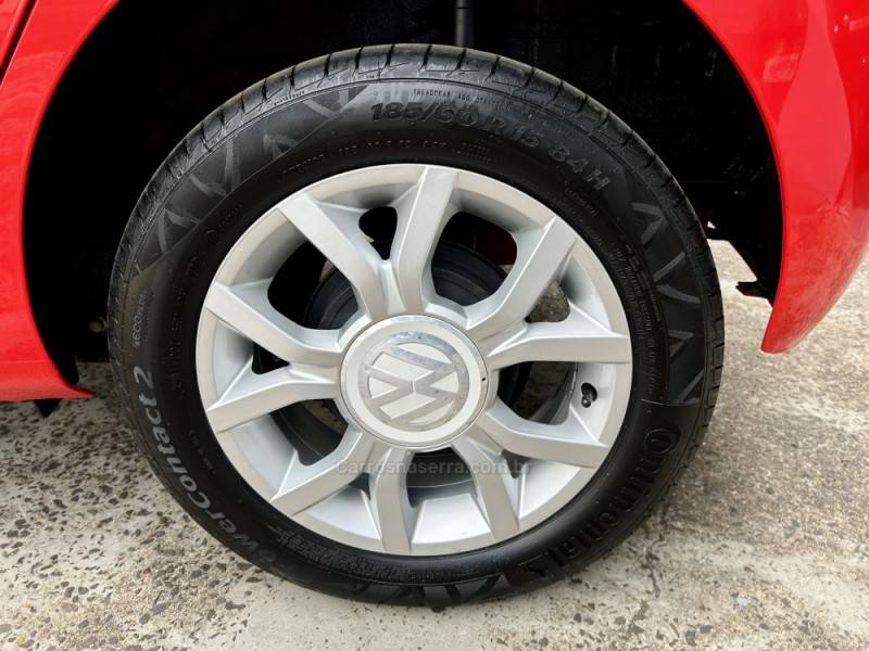 VOLKSWAGEN - UP - 2015/2015 - Vermelha - R$ 43.900,00