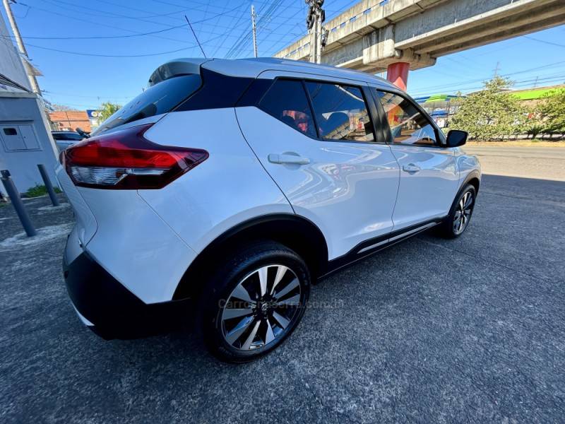 NISSAN - KICKS - 2019/2019 - Branca - R$ 87.700,00