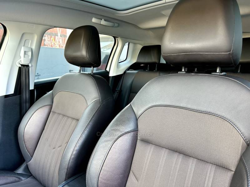 PEUGEOT - 2008 - 2016/2016 - Branca - R$ 59.700,00