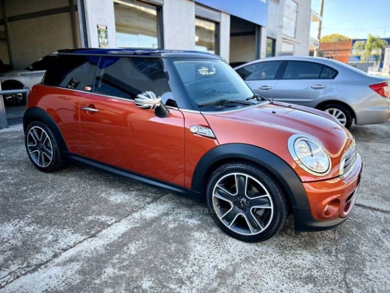 MINI - COOPER - 2012/2012 - Laranja - R$ 59.900,00